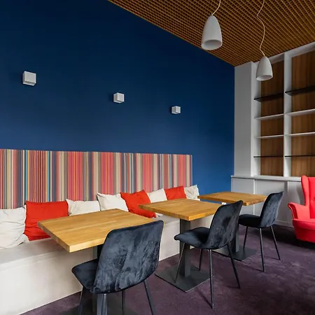 Lejlighed Ogrodowa Elegant With Parking And Air Conditioning In By Renters *