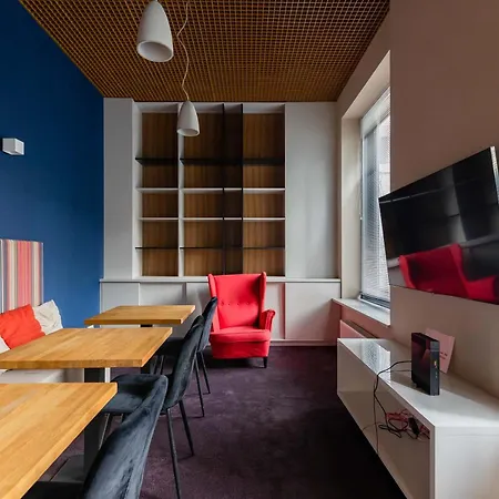 Ogrodowa Elegant With Parking And Air Conditioning In By Renters * Warszawa